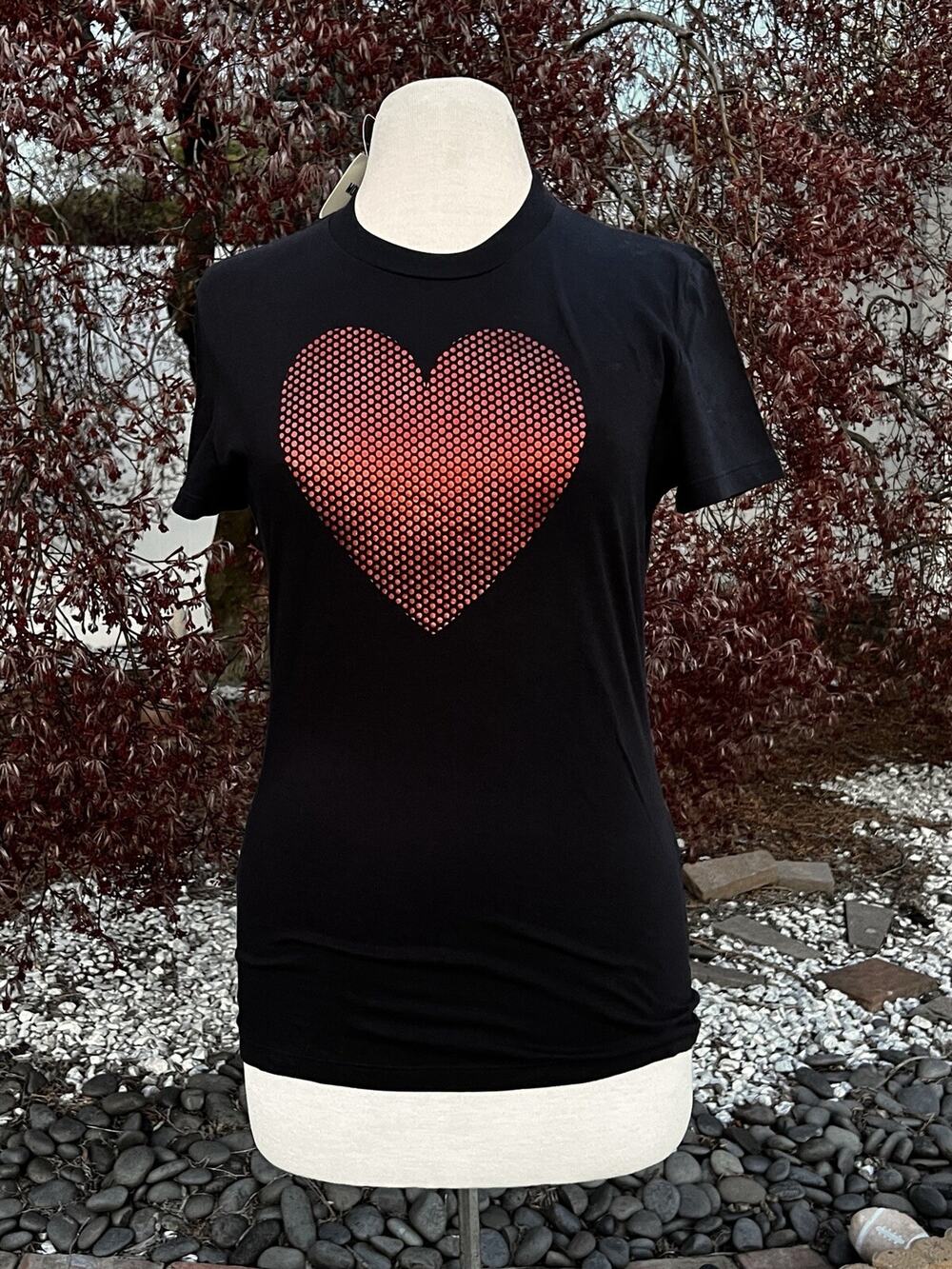 Vintage Moschino Jeans T-Shirt Short Sleeve Shirt Black w/Red Heart Size US 12